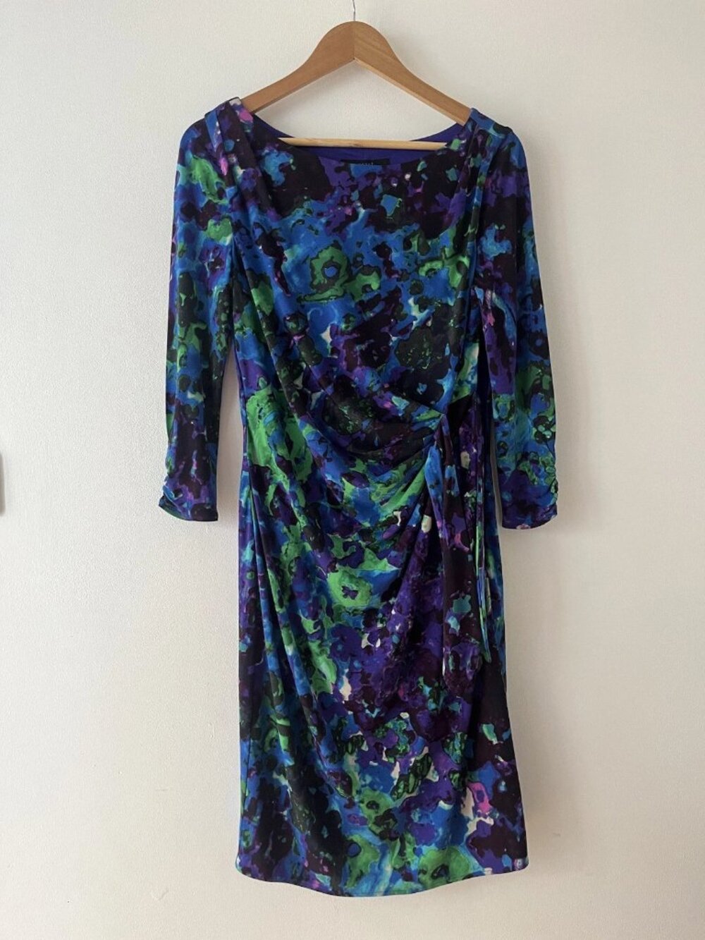 Coast Collection Slim-Fitting Dress (Mid-Length)